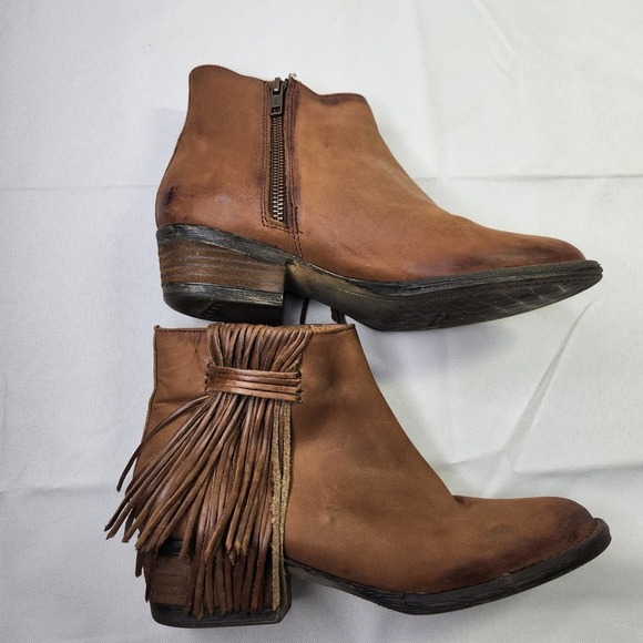 Circle G Size US 7.5 M Womens Leather Round Toe Side Fringe Shortie Boots Tan - Picture 5 of 13